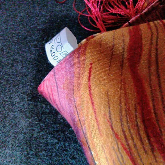 NWT: Fingmian Sze see desc. Multicolor 100% Mulberry Silk Scarf Shawl Wrap - Picture 8 of 8